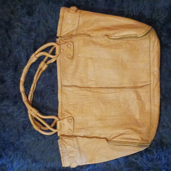 Ellen Tracy purse - Picture 5 of 11